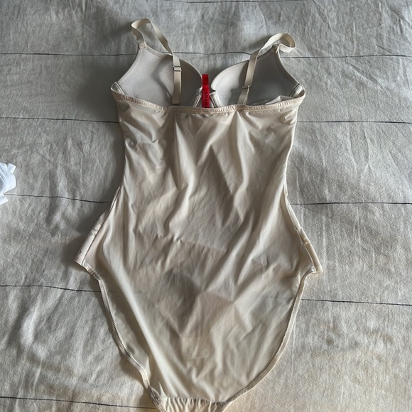 Spanx suit your fancy - Picture 6 of 10